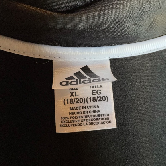 adidas a2b001